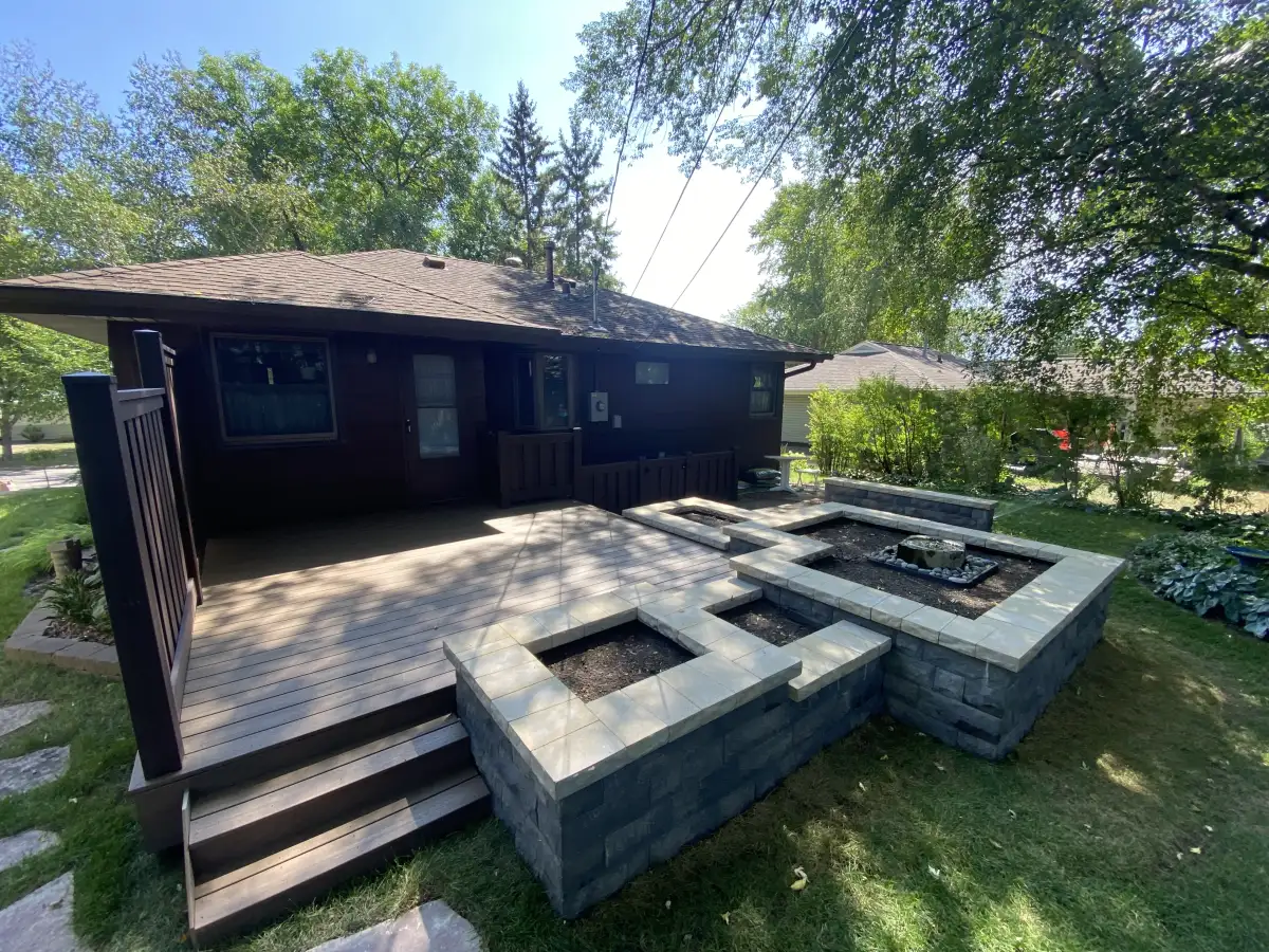 Composite deck with integrated lighting